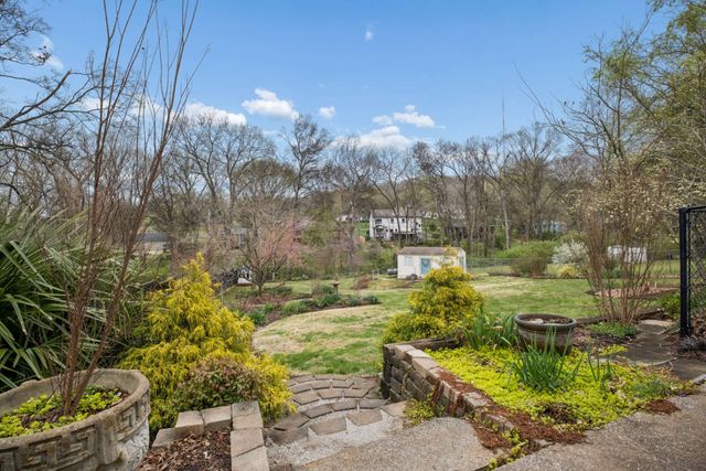 830 Hillwood Blvd, Nashville, TN 37209