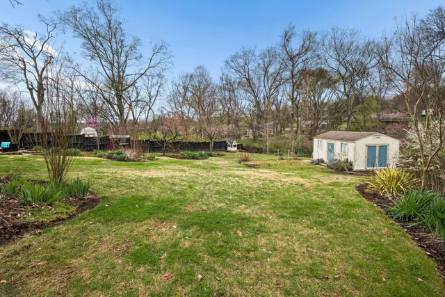 830 Hillwood Blvd, Nashville, TN 37209