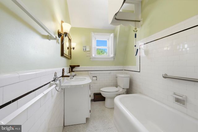 6616 MORRIS PARK, Philadelphia, PA 19151