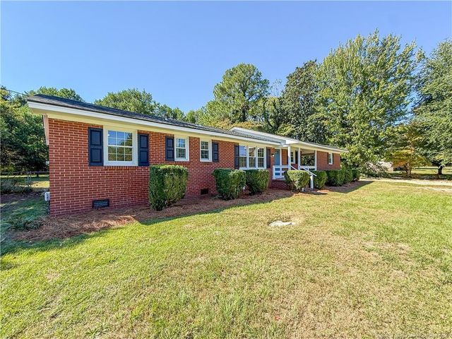 407 Stacy Weaver Drive, Fayetteville, NC 28311