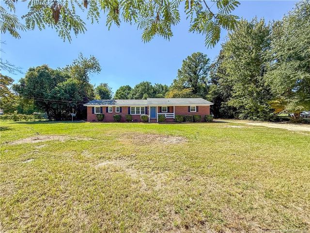 407 Stacy Weaver Drive, Fayetteville, NC 28311
