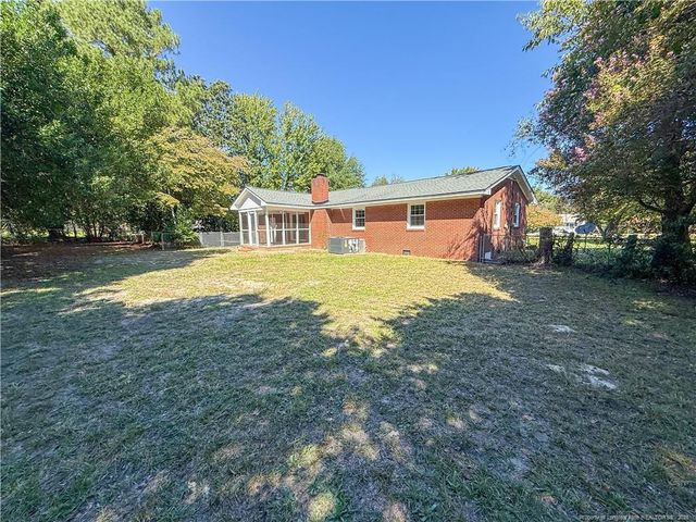 407 Stacy Weaver Drive, Fayetteville, NC 28311