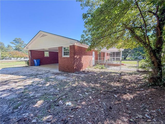407 Stacy Weaver Drive, Fayetteville, NC 28311