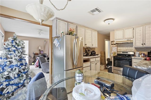32438 Kentucky, Yucaipa, CA 92399