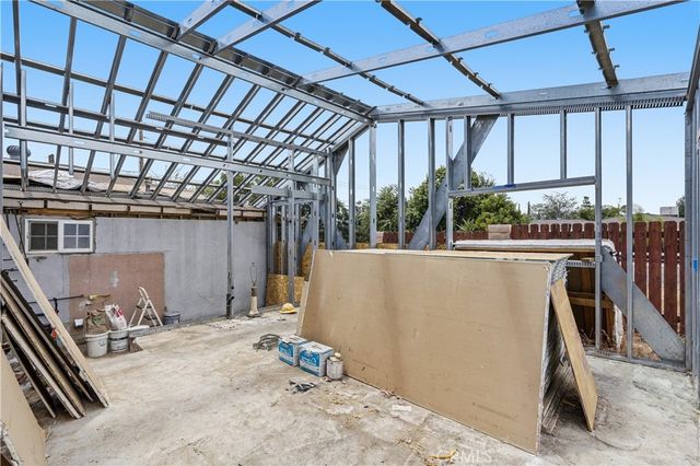 32438 Kentucky, Yucaipa, CA 92399