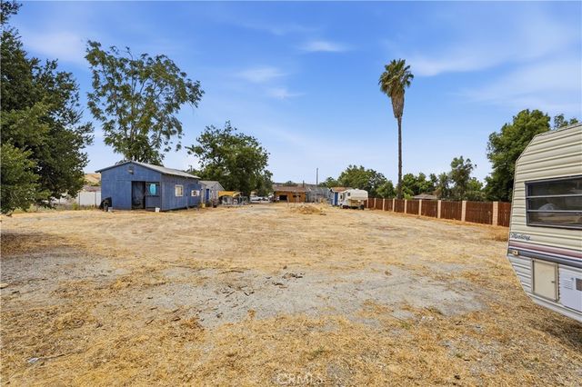 32438 Kentucky, Yucaipa, CA 92399