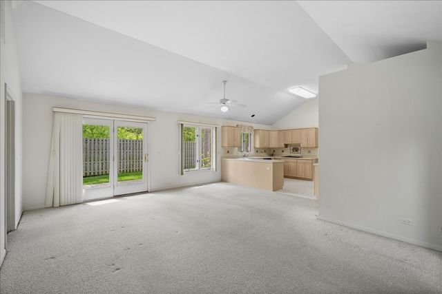 333 Rivershire Court, Lincolnshire, IL 60069
