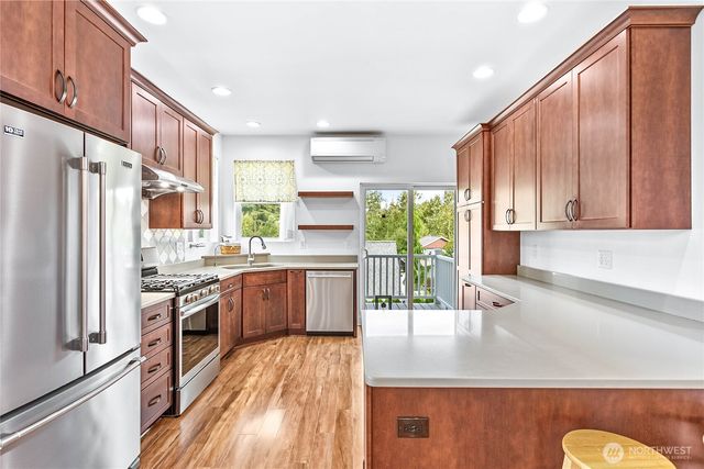 3325 Sussex, Bellingham, WA 98226