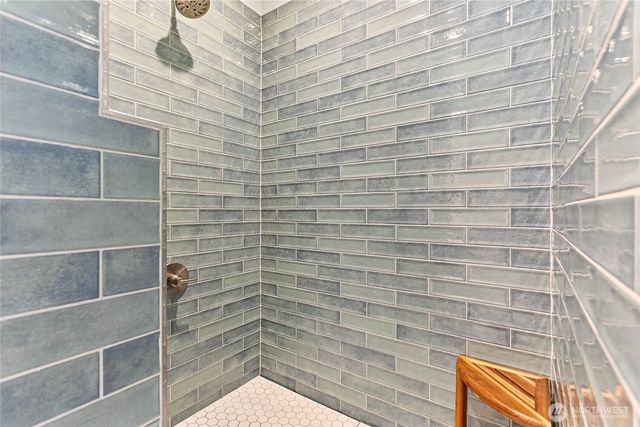 3325 Sussex, Bellingham, WA 98226