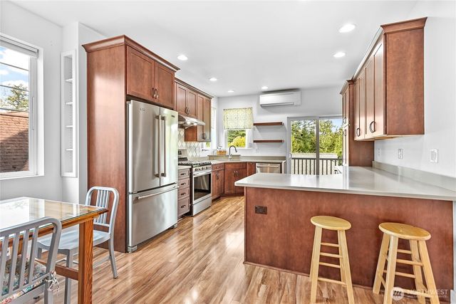 3325 Sussex, Bellingham, WA 98226