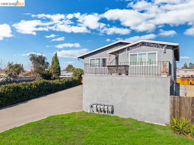 761 Shepherd Ave, Hayward, CA 94544