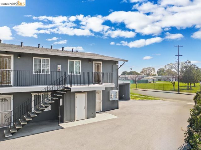 761 Shepherd Ave, Hayward, CA 94544