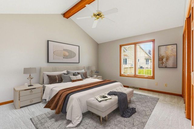 936 Spyglass HILL, Waterford, WI 53185