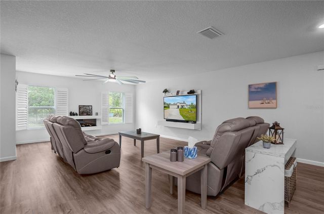 11 FRINGETREE COURT, Homosassa, FL 34446