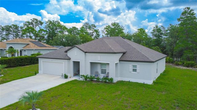 11 FRINGETREE COURT, Homosassa, FL 34446