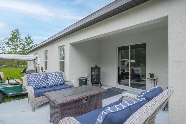 11 FRINGETREE COURT, Homosassa, FL 34446
