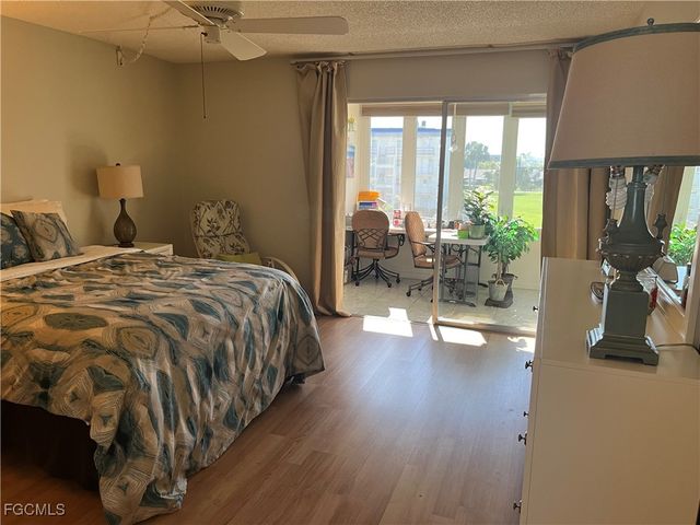 6102 Augusta DR 307, Fort Myers, FL 33907