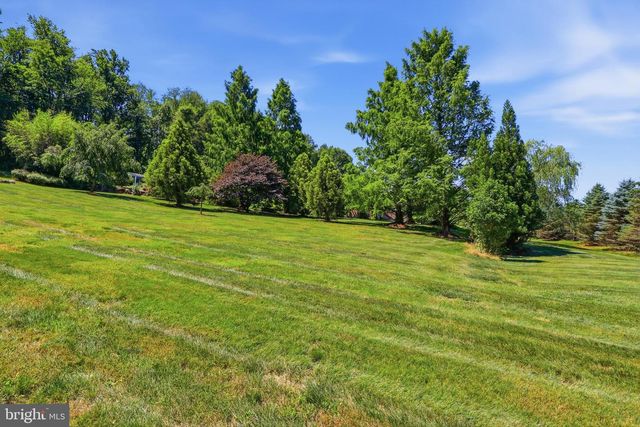 545 STRICKLER'S SCHOOL RD, Wrightsville, PA 17368