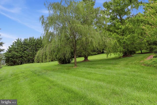 545 STRICKLER'S SCHOOL RD, Wrightsville, PA 17368