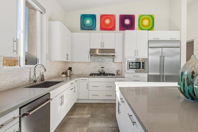 1200 Celadon Street, Palm Springs, CA 92262