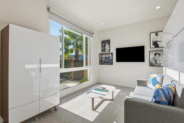 1200 Celadon Street, Palm Springs, CA 92262