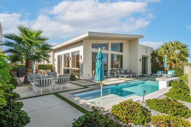 1200 Celadon Street, Palm Springs, CA 92262