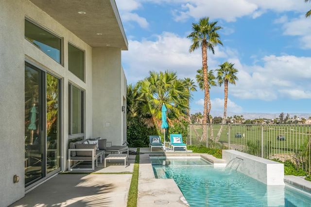 1200 Celadon Street, Palm Springs, CA 92262