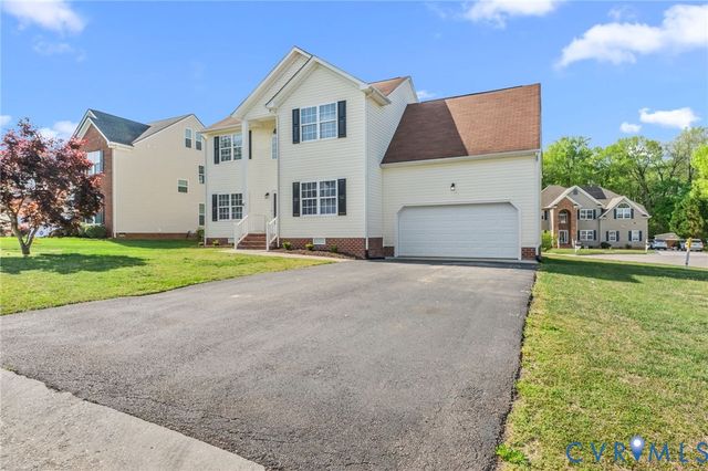 13300 Castlewellan Dr, Chester, VA 23836