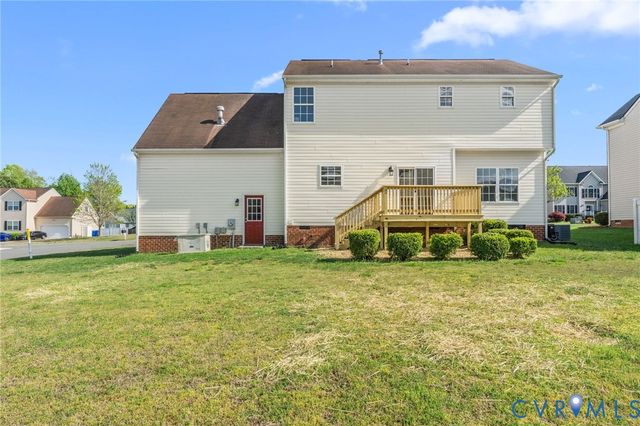 13300 Castlewellan Dr, Chester, VA 23836