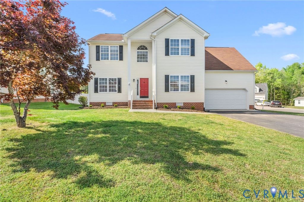 13300 Castlewellan Dr, Chester, VA 23836