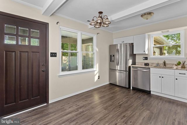 64 WINDINGBROOK DR, Atco, NJ 08004