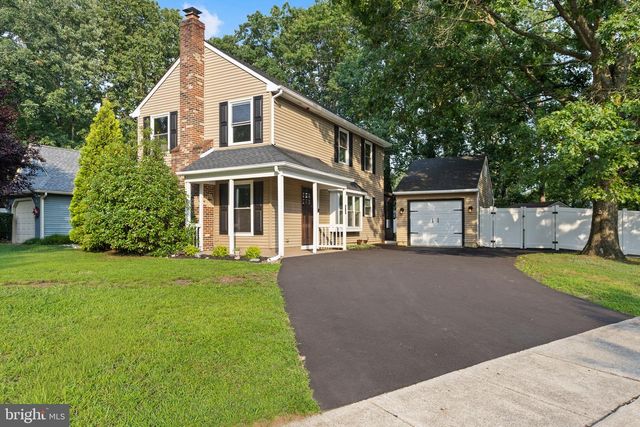 64 WINDINGBROOK DR, Atco, NJ 08004