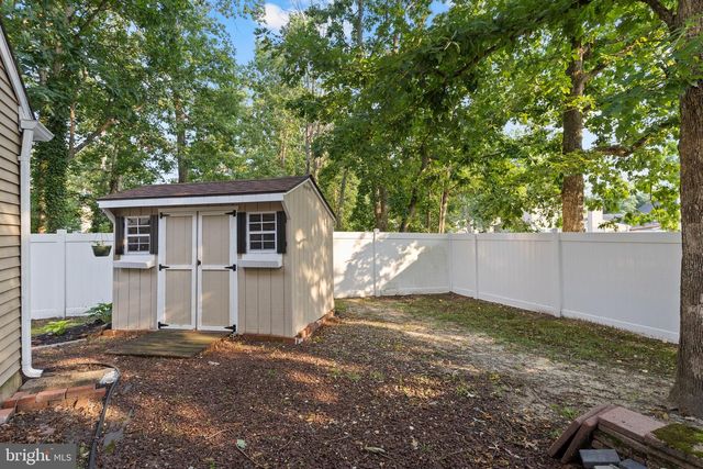 64 WINDINGBROOK DR, Atco, NJ 08004