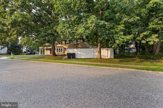 64 WINDINGBROOK DR, Atco, NJ 08004