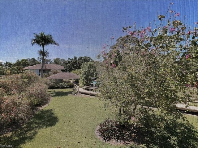 5739 Whitaker RD A202, Naples, FL 34112
