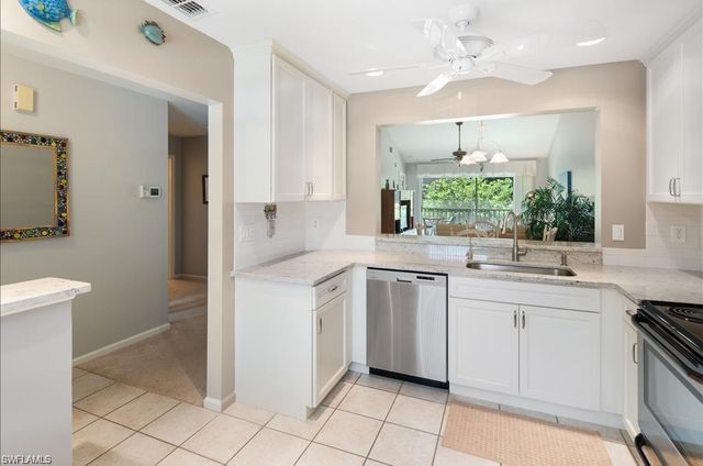 5739 Whitaker RD A202, Naples, FL 34112