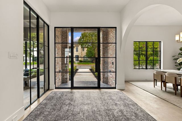5122 Elsby Avenue, Dallas, TX 75209