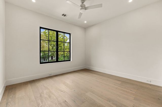 5122 Elsby Avenue, Dallas, TX 75209