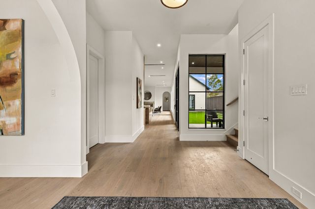 5122 Elsby Avenue, Dallas, TX 75209