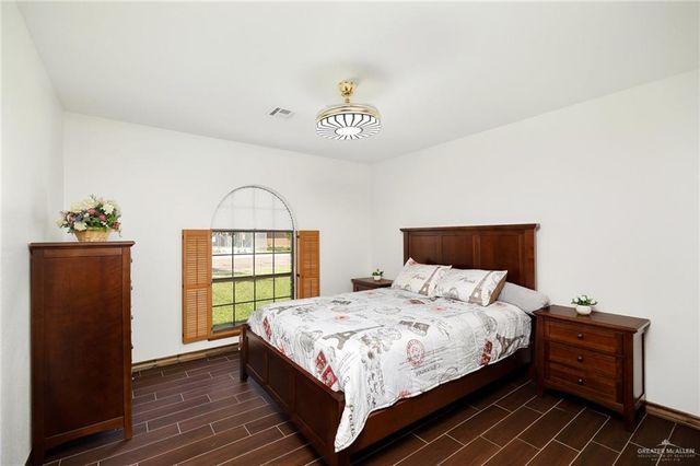 3002 Lazy Lake Drive, Harlingen, TX 78550