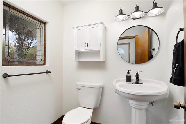 3002 Lazy Lake Drive, Harlingen, TX 78550