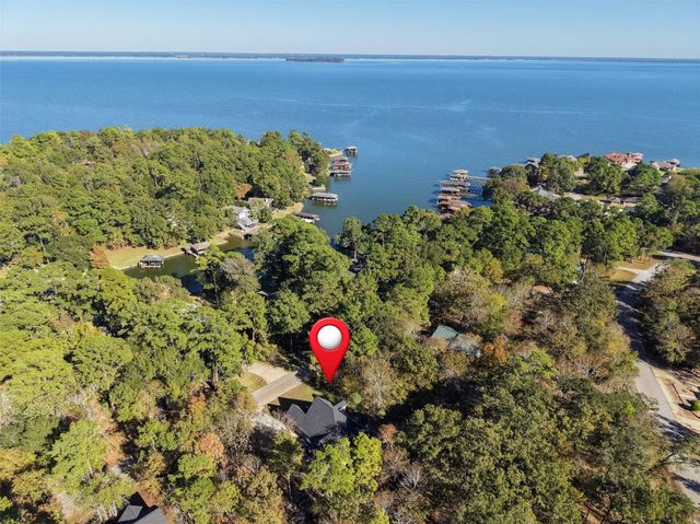 110 Lords Circle, Coldspring, TX 77331