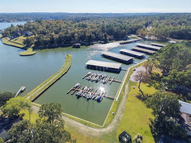 110 Lords Circle, Coldspring, TX 77331