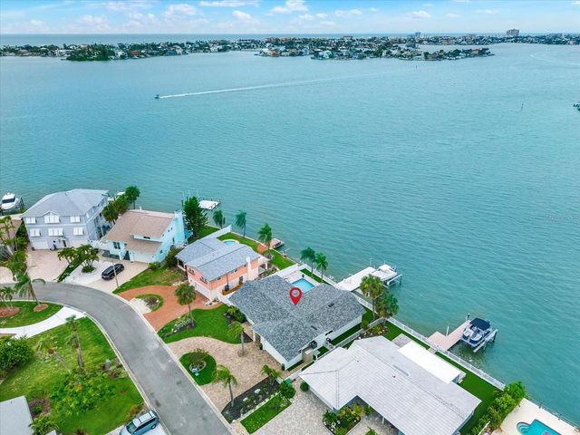 11577 48TH AVENUE N, St Petersburg, FL 33708