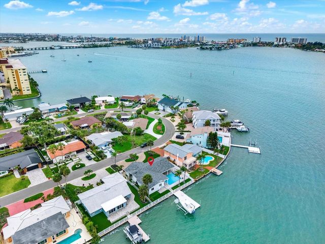11577 48TH AVENUE N, St Petersburg, FL 33708