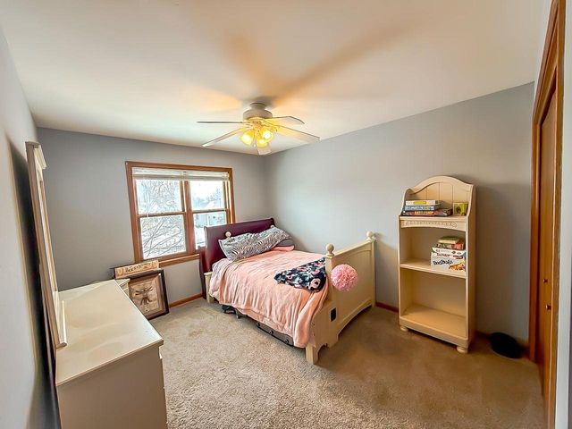 221 Overlook Terrace, Marshall, WI 53559