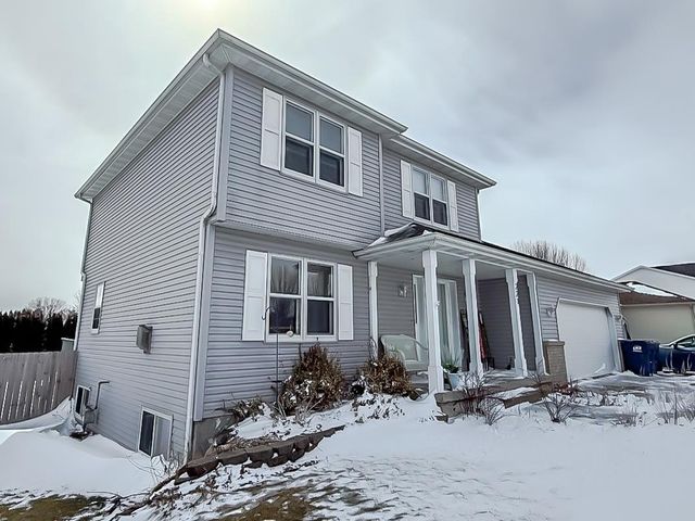 221 Overlook Terrace, Marshall, WI 53559