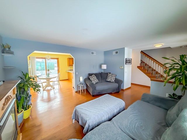 221 Overlook Terrace, Marshall, WI 53559