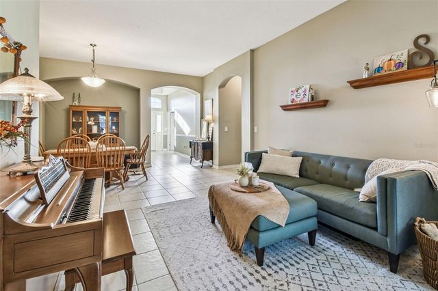 6818 PINE SPRINGS DRIVE, Wesley Chapel, FL 33545