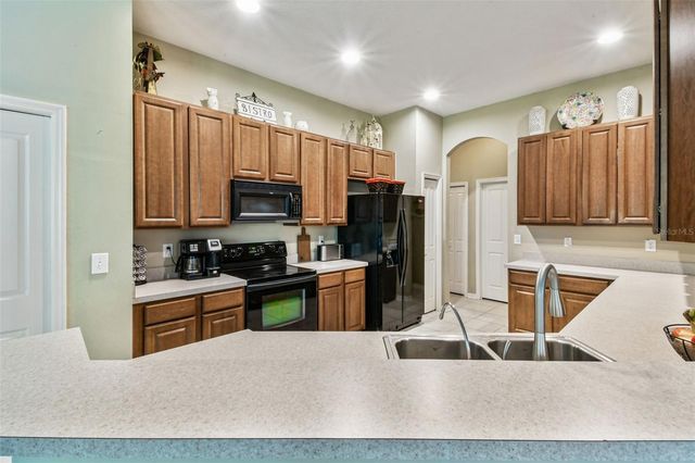 6818 PINE SPRINGS DRIVE, Wesley Chapel, FL 33545